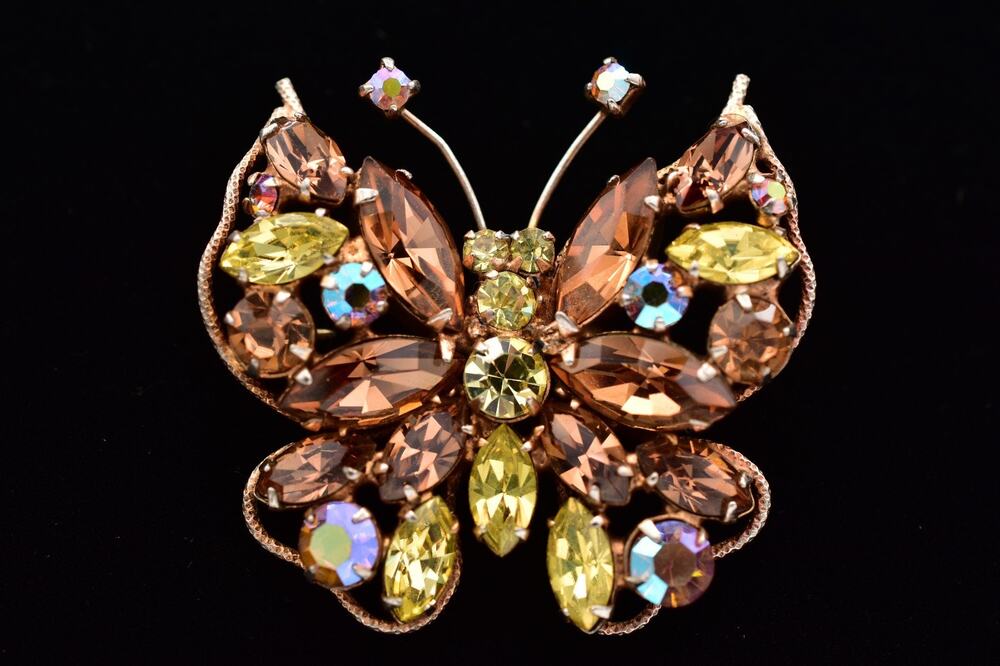 Regency Vintage Crystal Butterfly Pin Brooch Amber Yellow Rhinestone 1960s BinAC